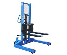 MANUAL STRADDLE STACKER