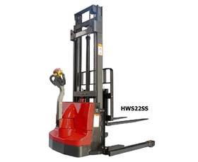 ELECTRIC STRADDLE STACKER