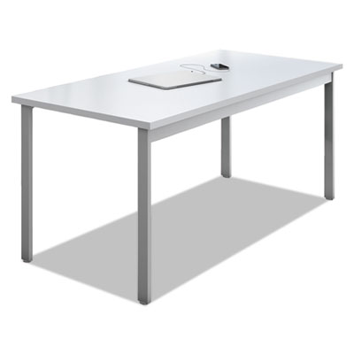 Mayline&reg; e5 Series Desk