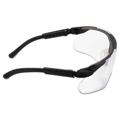 3M Maxim&trade; Protective Eyewear