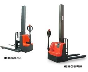 LLS LIGHT-DUTY MONO MAST SELF-PROPELLED STACKERS