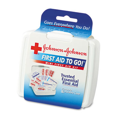 Johnson &amp; Johnson&reg; Red Cross&reg; Mini First Aid to Go&reg;