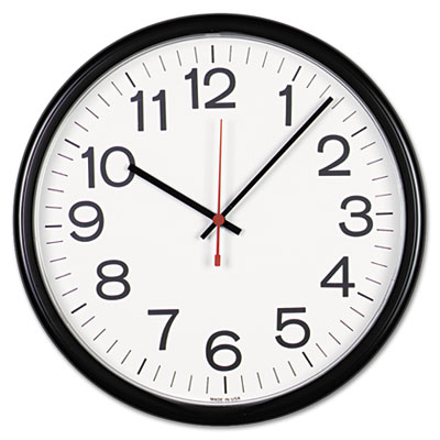 Universal&reg; Indoor/Outdoor Clock
