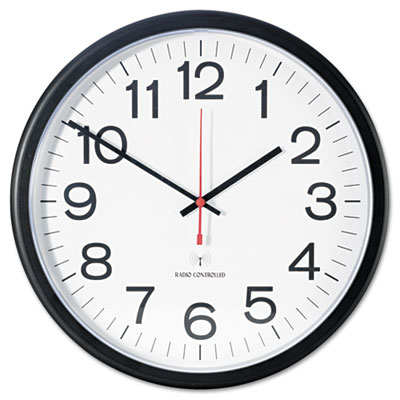 Universal One&trade; 13 1/2" Indoor/Outdoor Atomic Clock