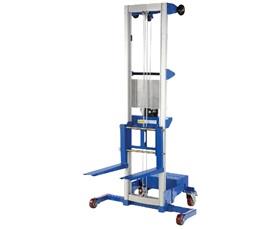 HAND WINCH LIFT TRUCKS